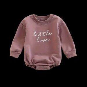 Babygirls long sleeve purple onsie / bodysuit